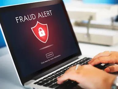 Some effortless ways to be distanced from online fraud